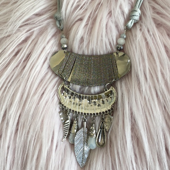 Stunning Silver Bohemian Statement Necklace With Lots of Embellished Details - Picture 12 of 12
